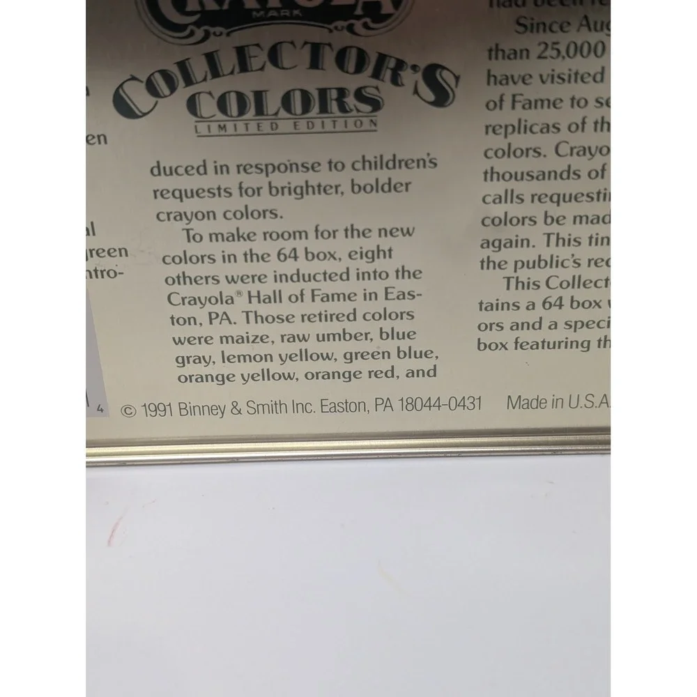 Vintage 1991 Crayola Collector's Colors Limited Edition Tin 64‎ Box & Retired 8